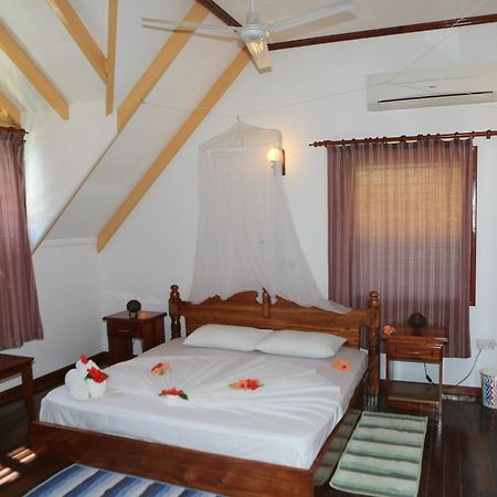 Chalet D Anse Reunion La Digue Εξωτερικό φωτογραφία